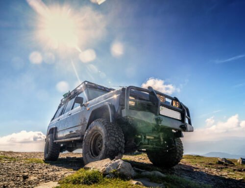 Jeep Wrangler vs Jeep Gladiator: Which Fits Your Lifestyle?