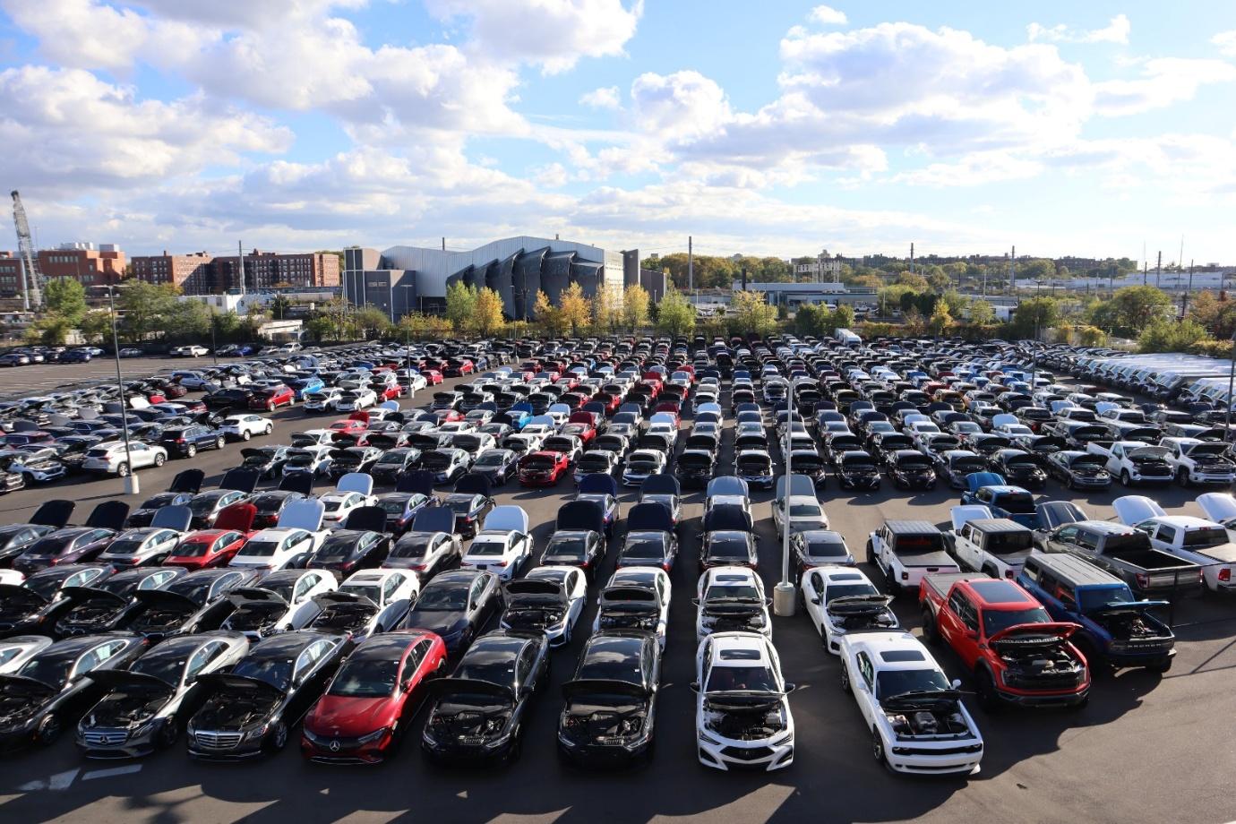 Huge selection of used cars at major world lot Huge selection of used cars at major world lot